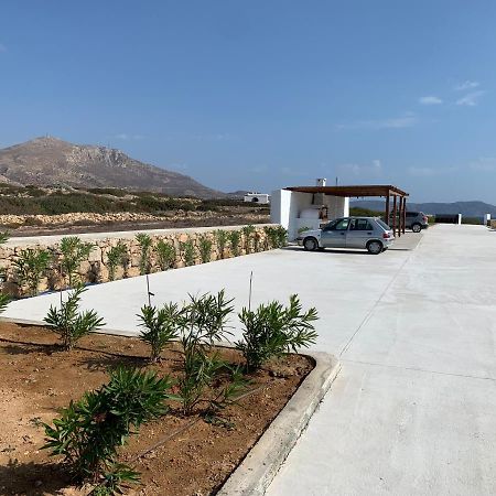 אפיארטיס Cato Agro 5, Seafront Villa With Private Pool מראה חיצוני תמונה