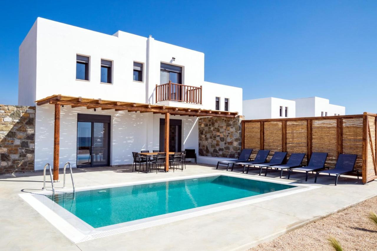 אפיארטיס Cato Agro 5, Seafront Villa With Private Pool מראה חיצוני תמונה